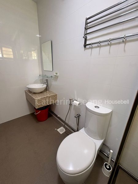 405 Yishun Avenue 6(6)
