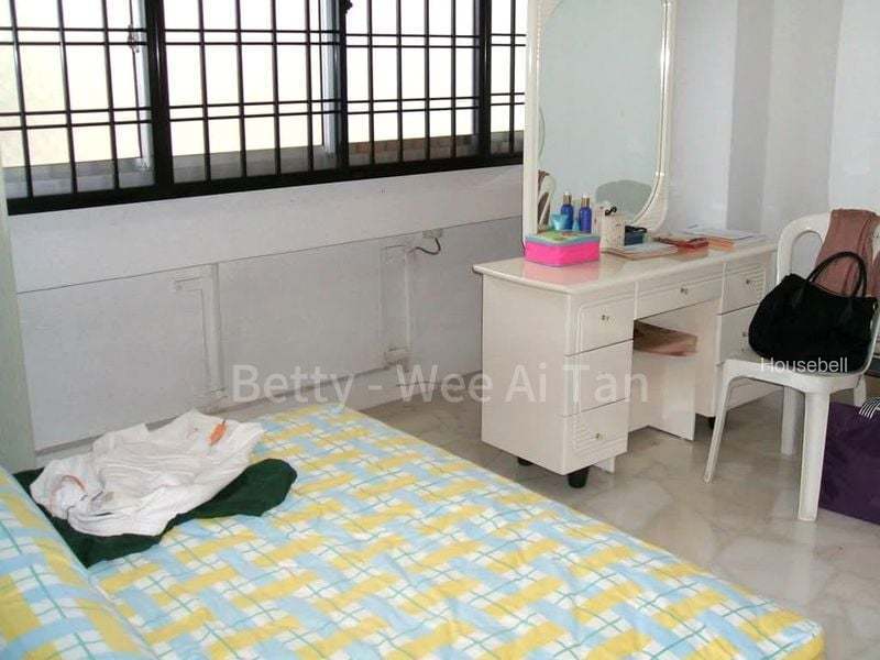 718 Pasir Ris Street 72(3)