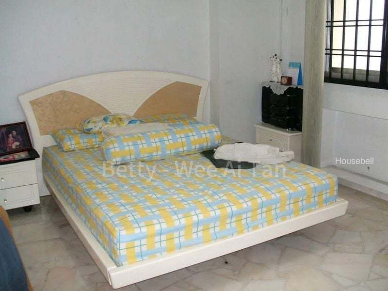 718 Pasir Ris Street 72(4)
